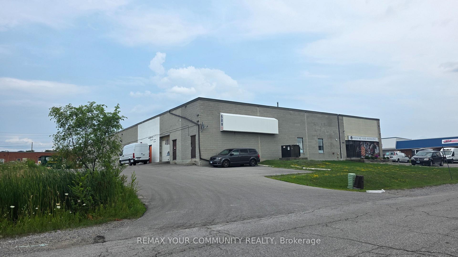 6 - 589 Steven Court, Newmarket, ON, exterior