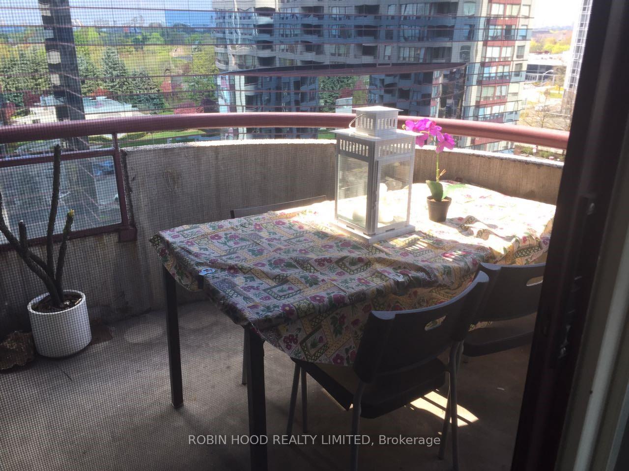 804 - 5765 Yonge Street, Toronto C14, ON, exterior