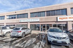 4 2nd Flr - 8111 Jane Street, Vaughan, ON, exterior