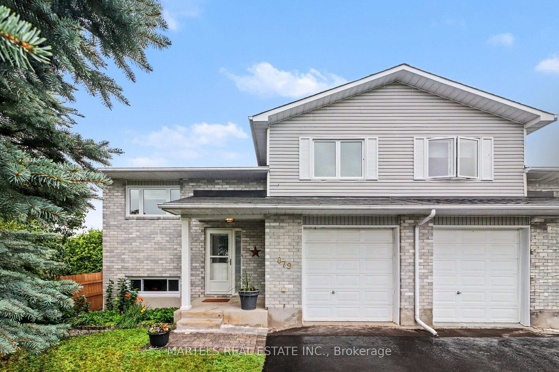 879 Lawrence Street, Clarence-Rockland, ON, exterior