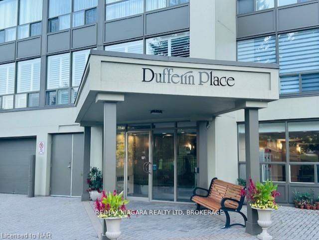 701 - 5100 Dorchester Road, Niagara Falls, ON, exterior