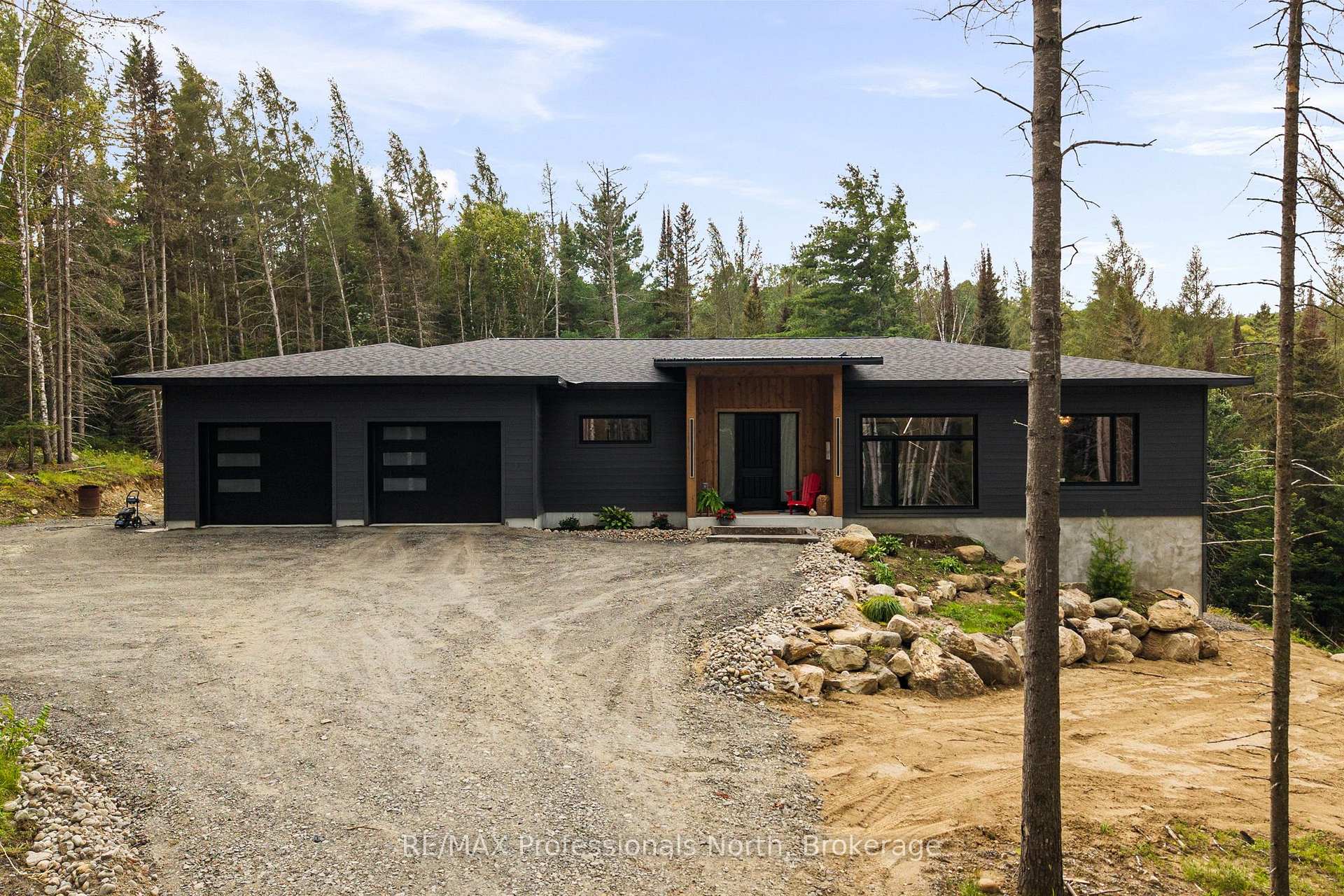 100 Masons Road, Perry, ON, exterior