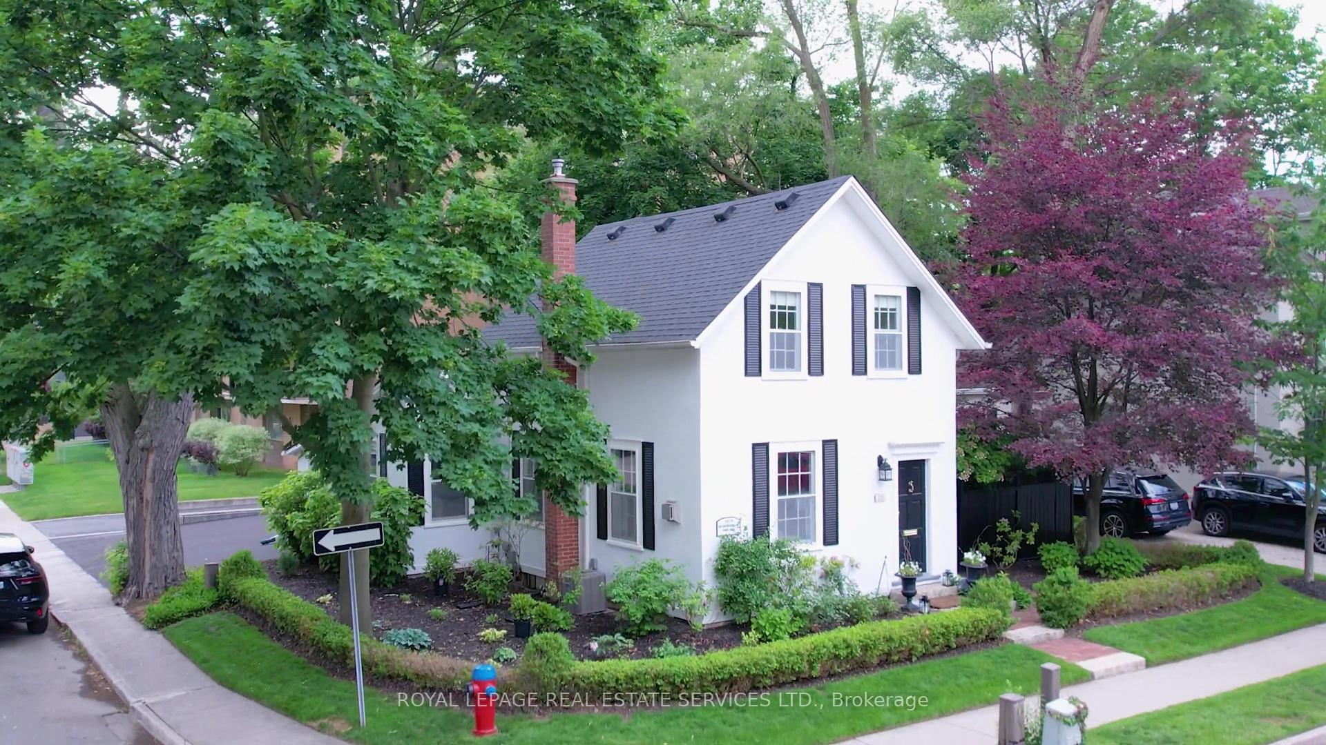 124 Chisholm Street, Oakville, ON, exterior