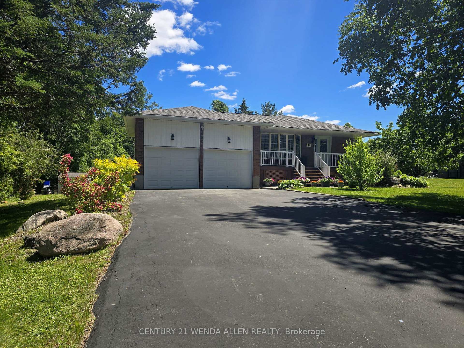14 Manvers Drive, Kawartha Lakes, ON, exterior