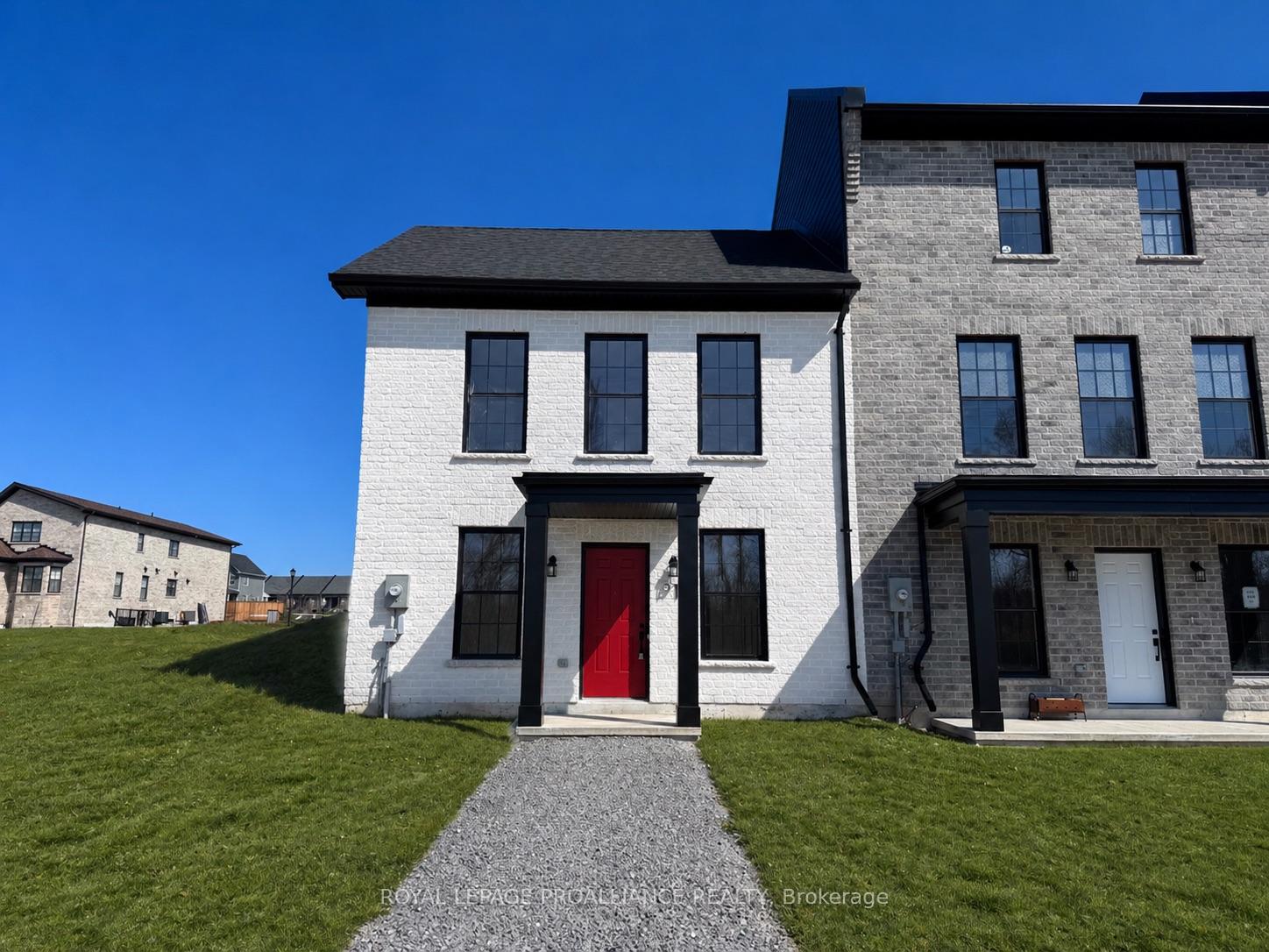 914 Kerr Street W, Cobourg, ON, exterior