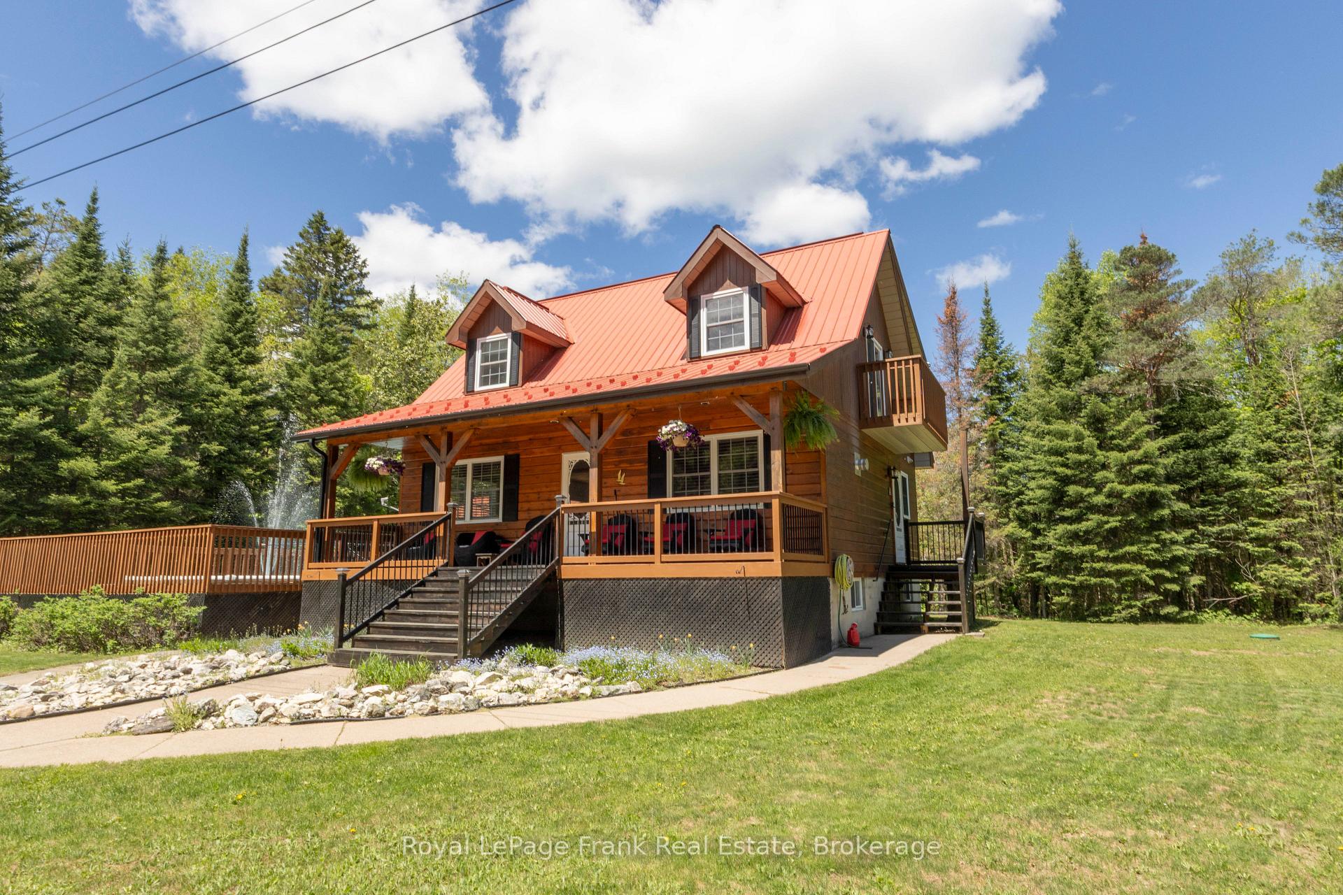 1291 South Wilberforce Road, Highlands East, ON, exterior