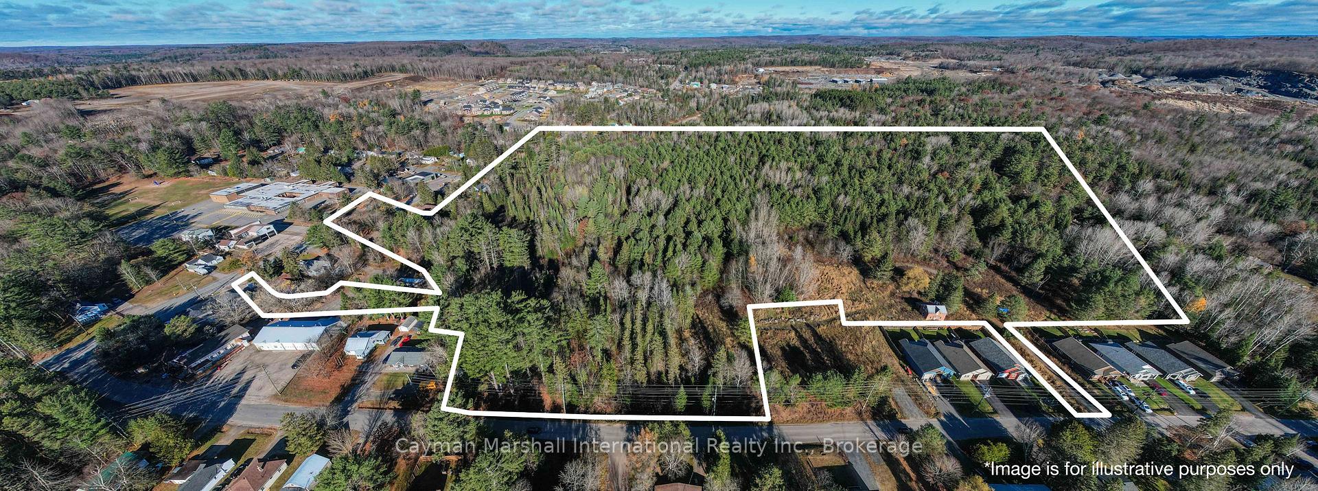 100 Chaffey Township Road, Huntsville, ON, exterior