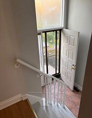 10 Martindale Crescent, Brampton, ON, exterior