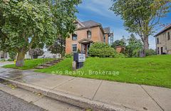 22 Harvey Street, Tillsonburg, ON, exterior