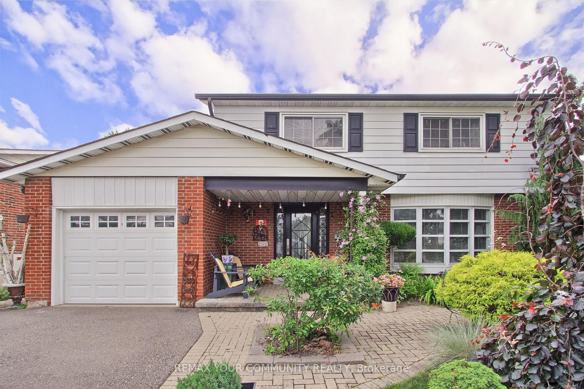 4229 Brandon Gate Drive, Mississauga, ON, exterior