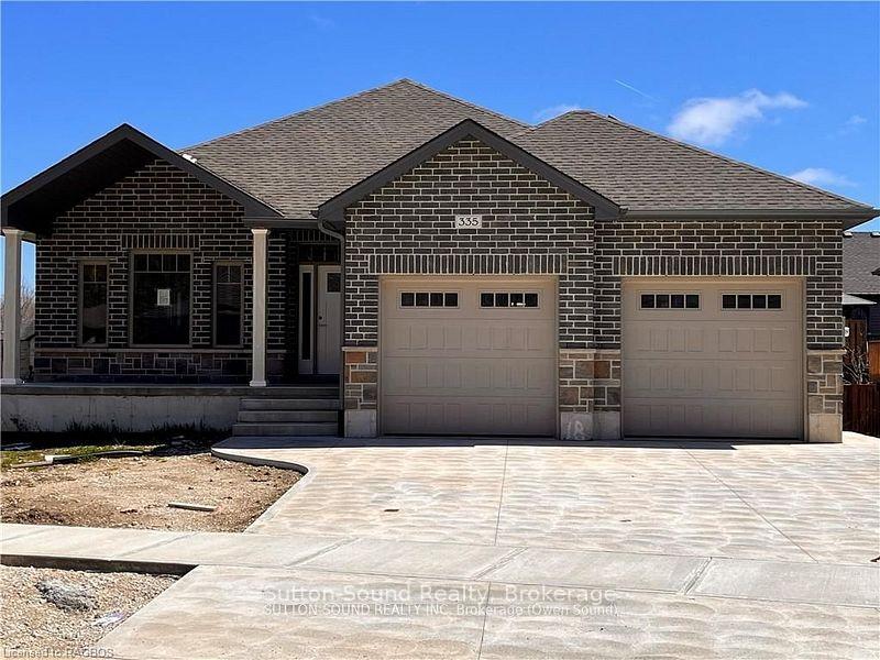 335 6th Avenue W, Owen Sound, ON, exterior