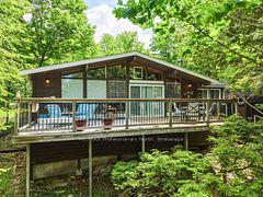 1007 Leech Lake Point Road, Bracebridge, ON, exterior