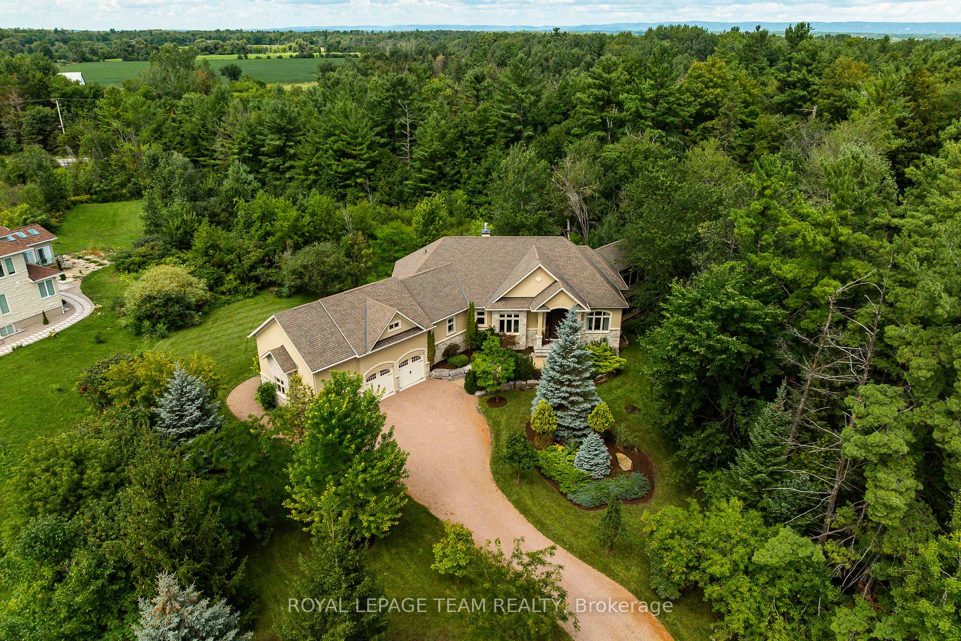 1517 Monaghan Lane, Kanata, ON, exterior