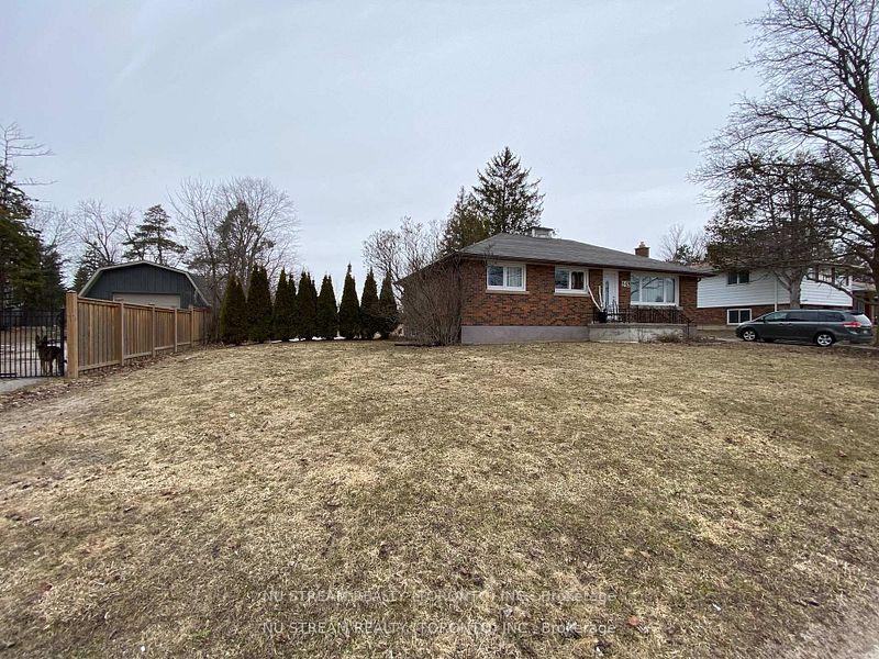 548 Big Bay Point Road, Barrie, ON, exterior