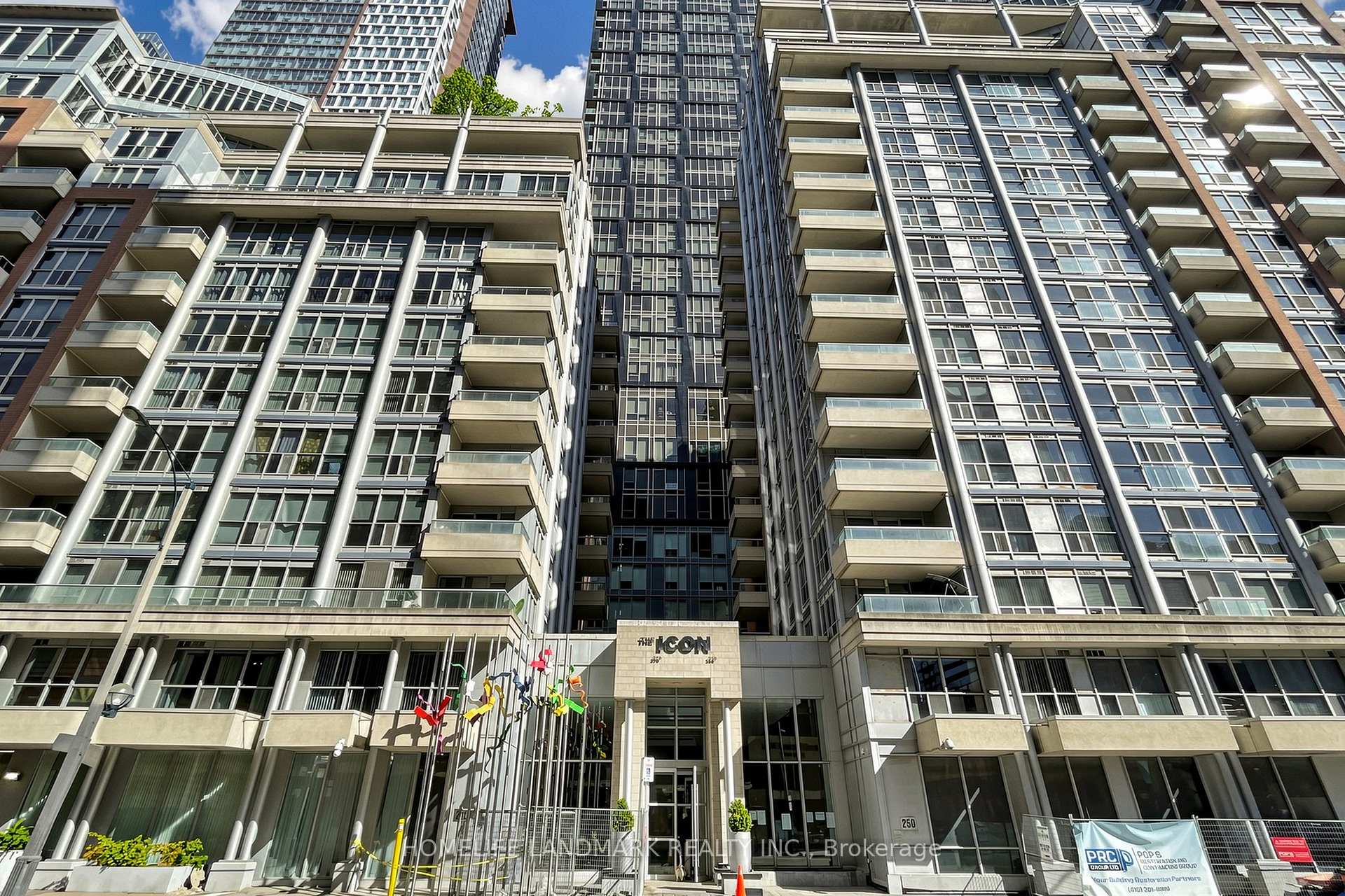 1124 - 270 wellington Street W, Toronto C01, ON, exterior