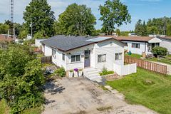 12 Centre Park Road, Essa, ON, exterior