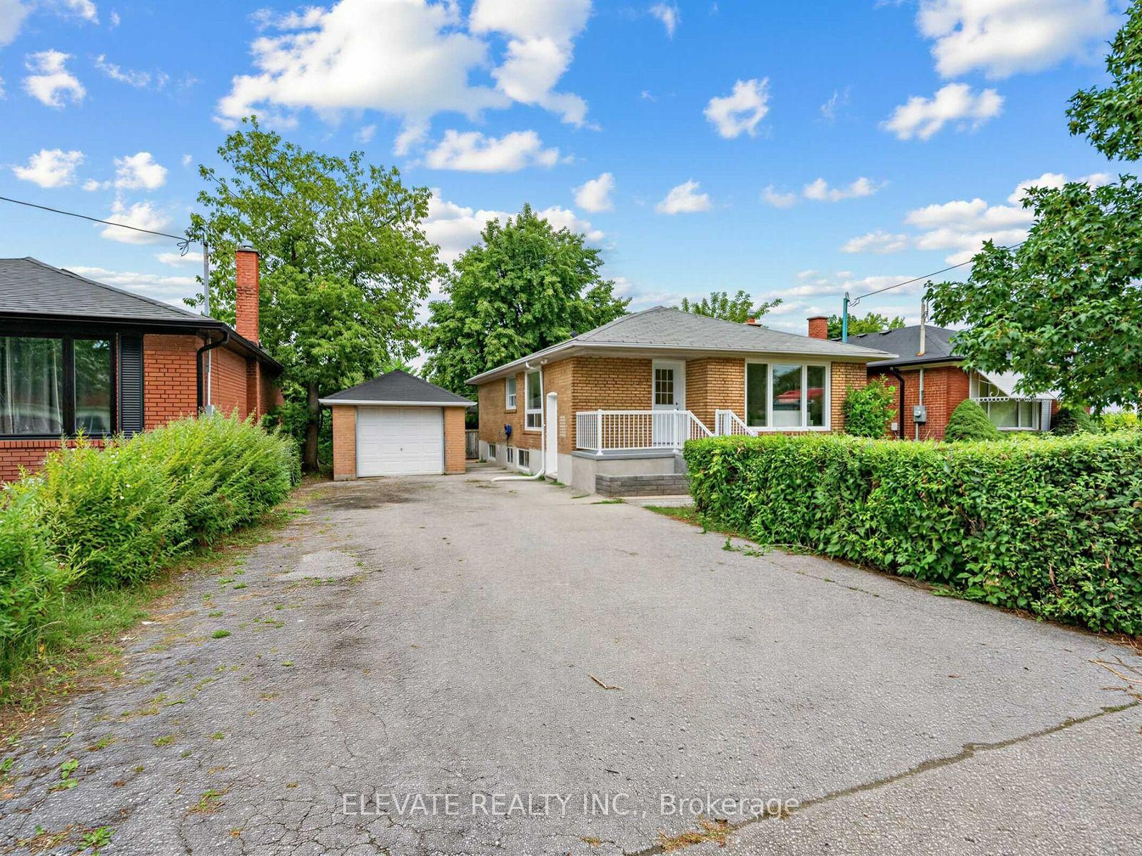 730 Danforth Road, Toronto E04, ON, exterior