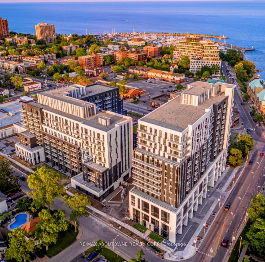 BO509 - 133 Bronte Road, Oakville, ON, exterior