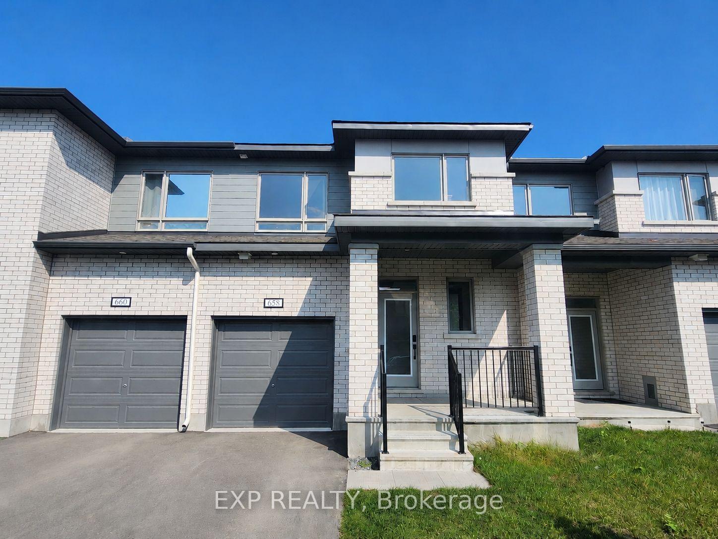 658 Fenwick Way, Barrhaven, ON, exterior