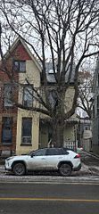 930 Dundas Street E, Toronto E01, ON, exterior