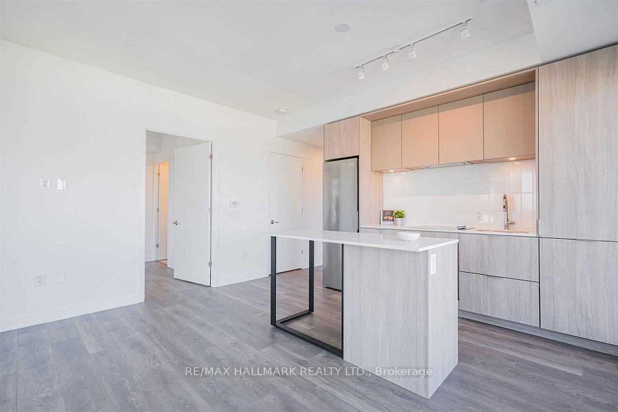 921 - 35 Tubman Avenue, Toronto C08, ON, exterior