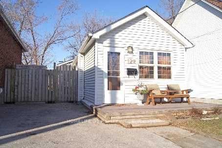 122 Harding Boulevard, Toronto E06, ON, exterior