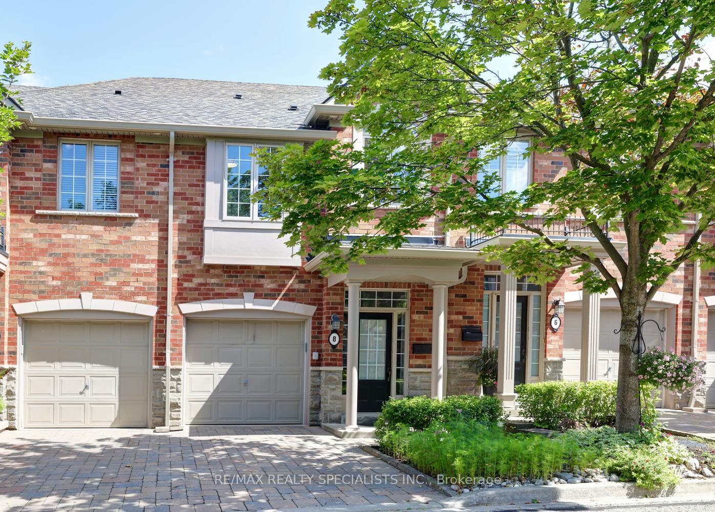 8 - 2401 Fifth Line W, Mississauga, ON, exterior
