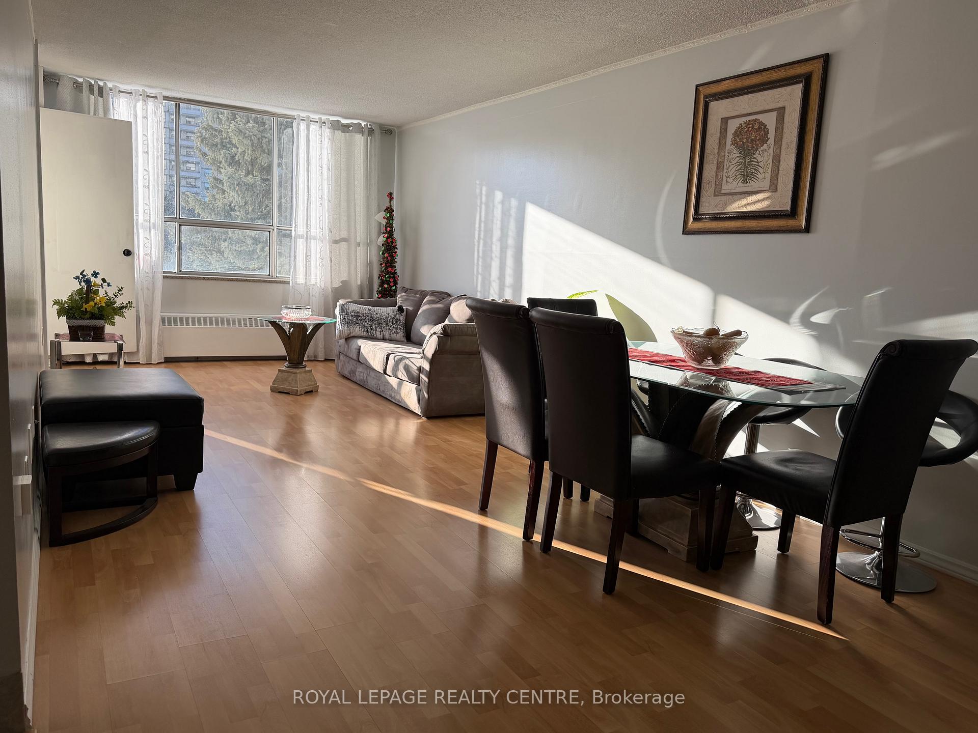 209 - 340 Dixon Road, Toronto W09, ON, exterior