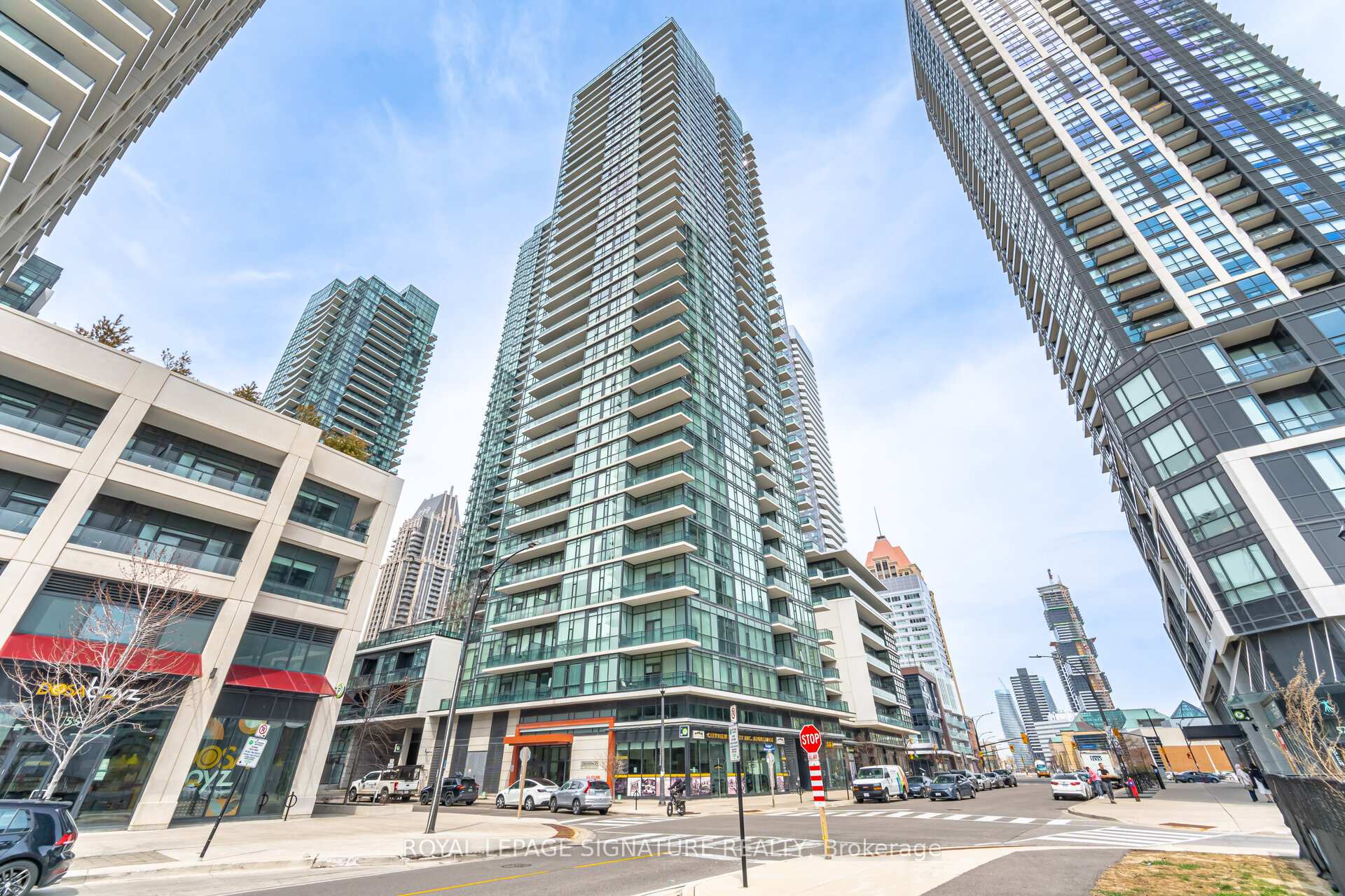 706 - 4065 Brickstone Mews, Mississauga, ON, exterior