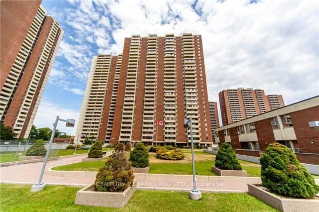 #215 - 5 Massey Square, Toronto E03, ON, exterior