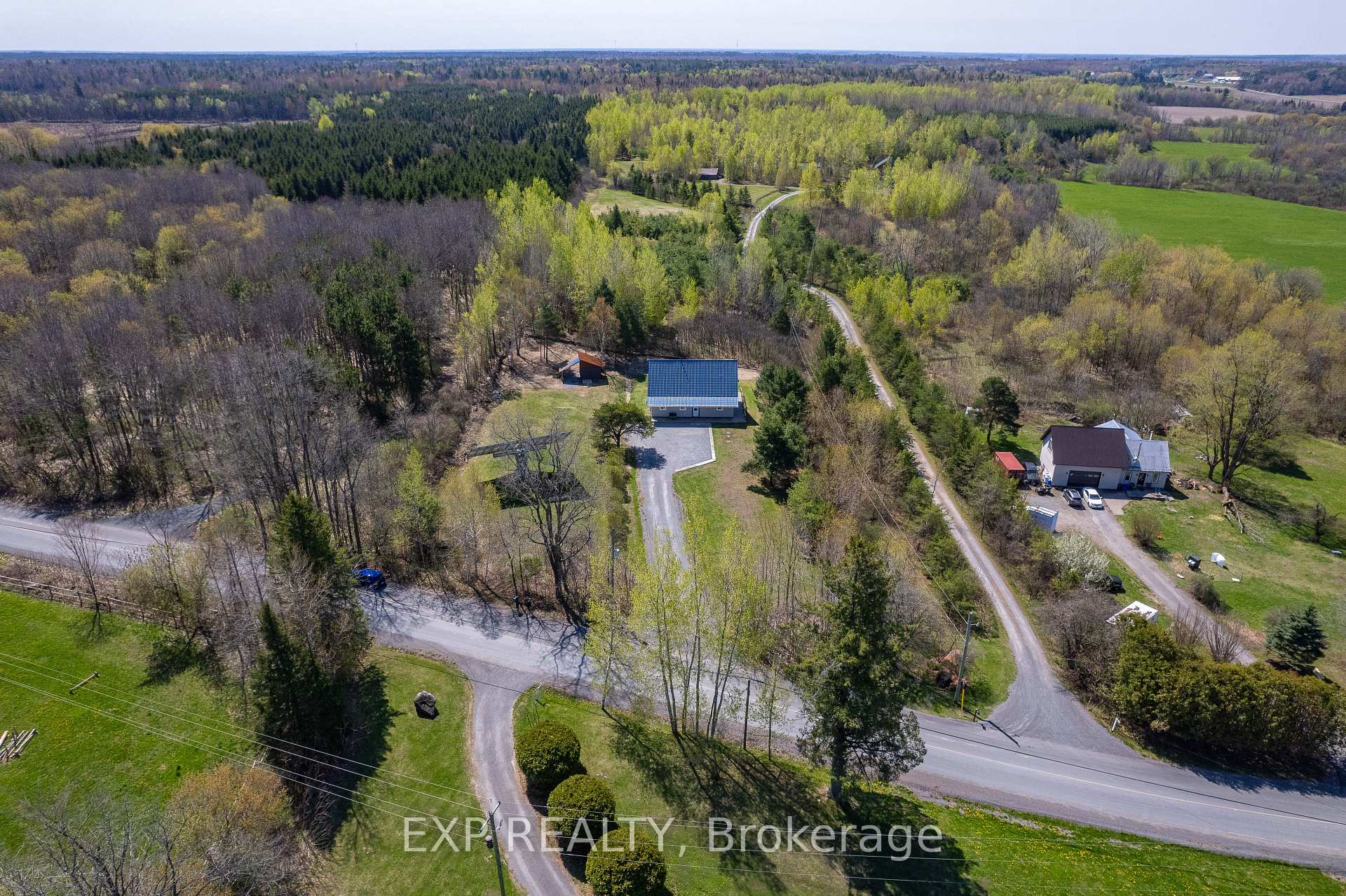 568 LAKE GEORGE Road, Alfred and Plantagenet, ON, exterior