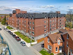 502 - 501 Frontenac Street, Kingston, ON, exterior