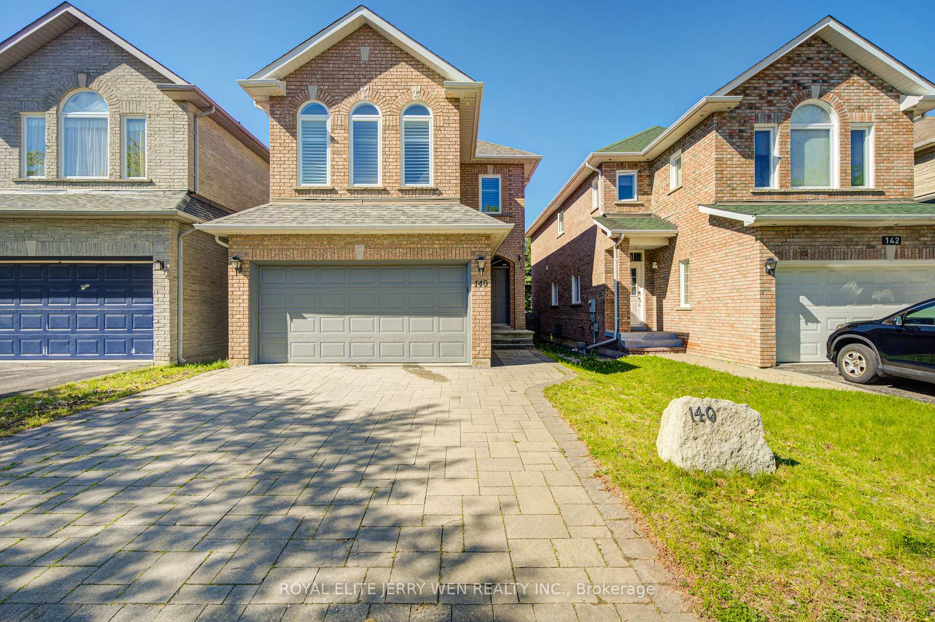 140 Frank Endean Road, Richmond Hill, ON, exterior