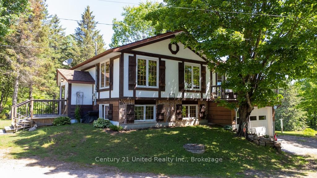 2003 Hybla Road, Hastings Highlands, ON, exterior