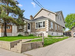 601 Pharmacy Avenue, Toronto E04, ON, exterior