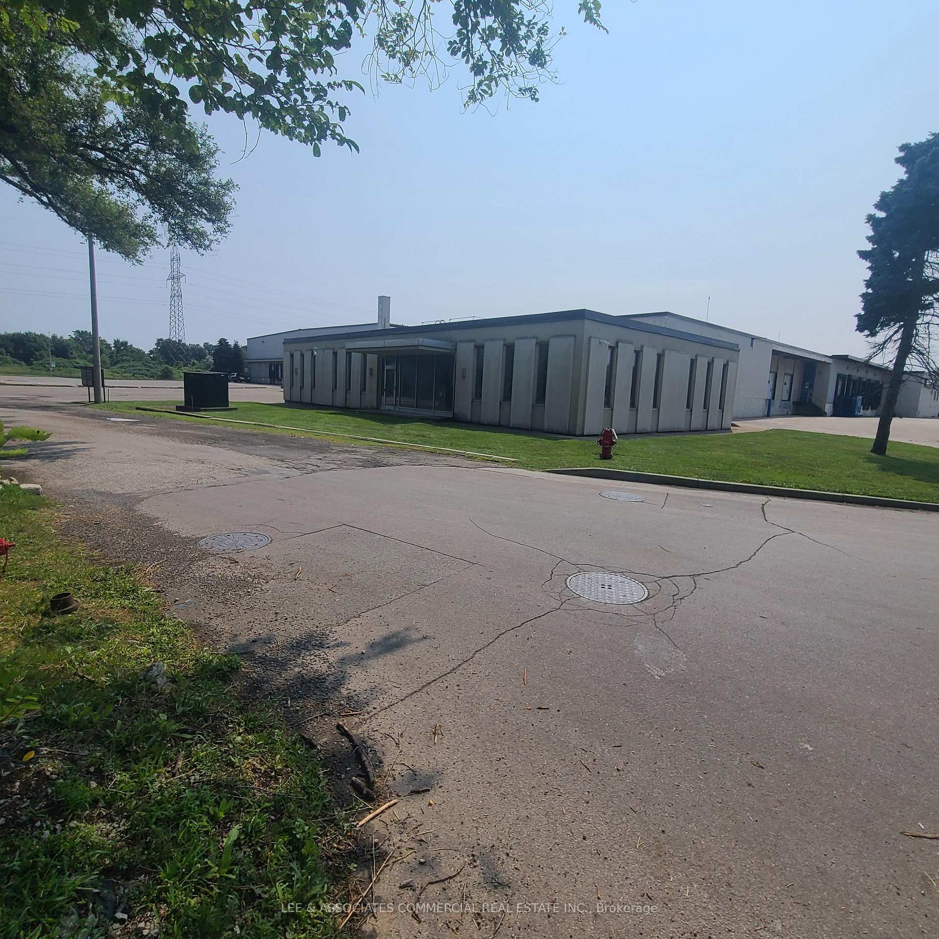 Office - 590 Nash Road N, Hamilton, ON, exterior