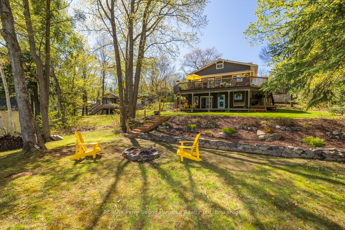 13 PENINSULA SHORES Road E, McDougall, ON, exterior