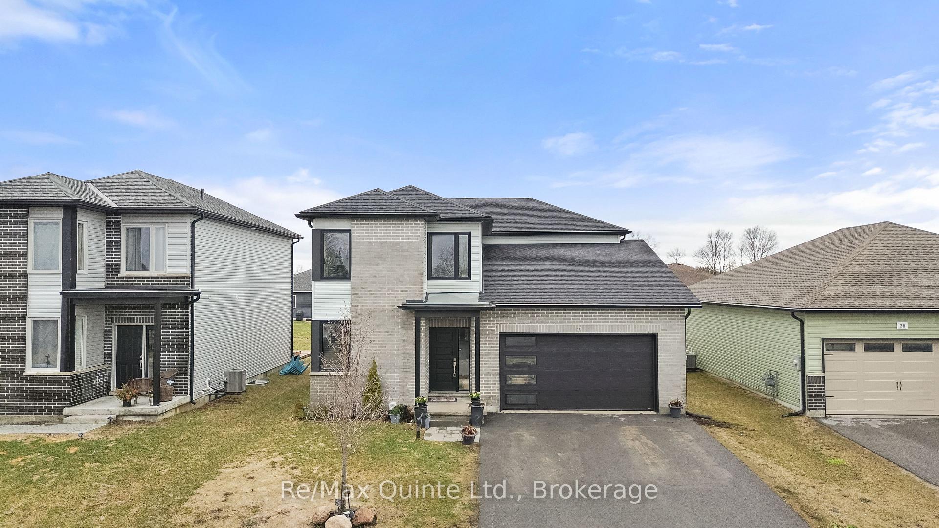40 Allen Street, Prince Edward County, ON, exterior