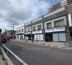 944 St Clair Avenue W, Toronto C03, ON, exterior