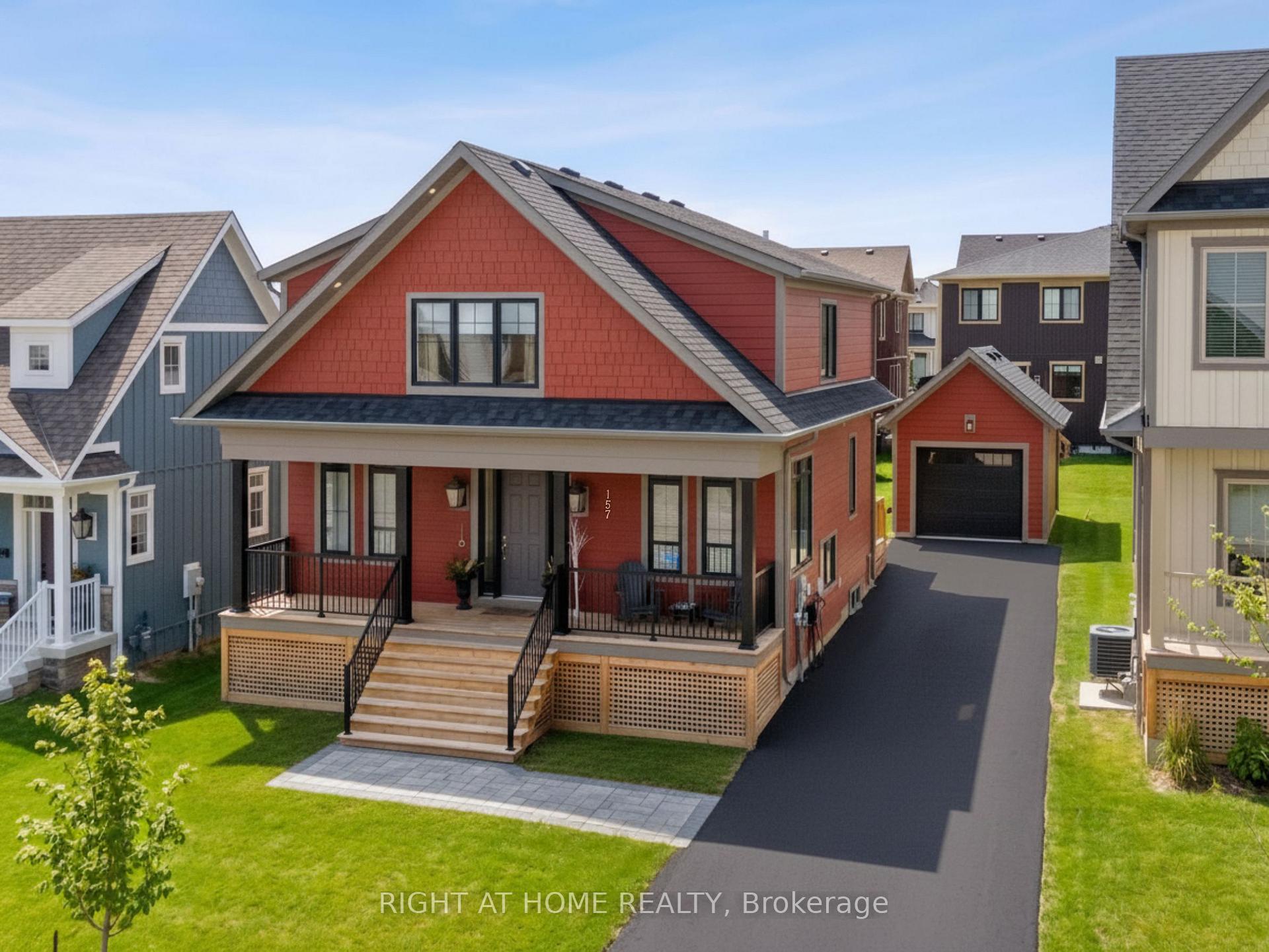 157 Courtland Street, Blue Mountains, ON, exterior