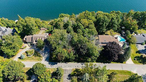 40 Riverside Drive, Kingston, ON, exterior