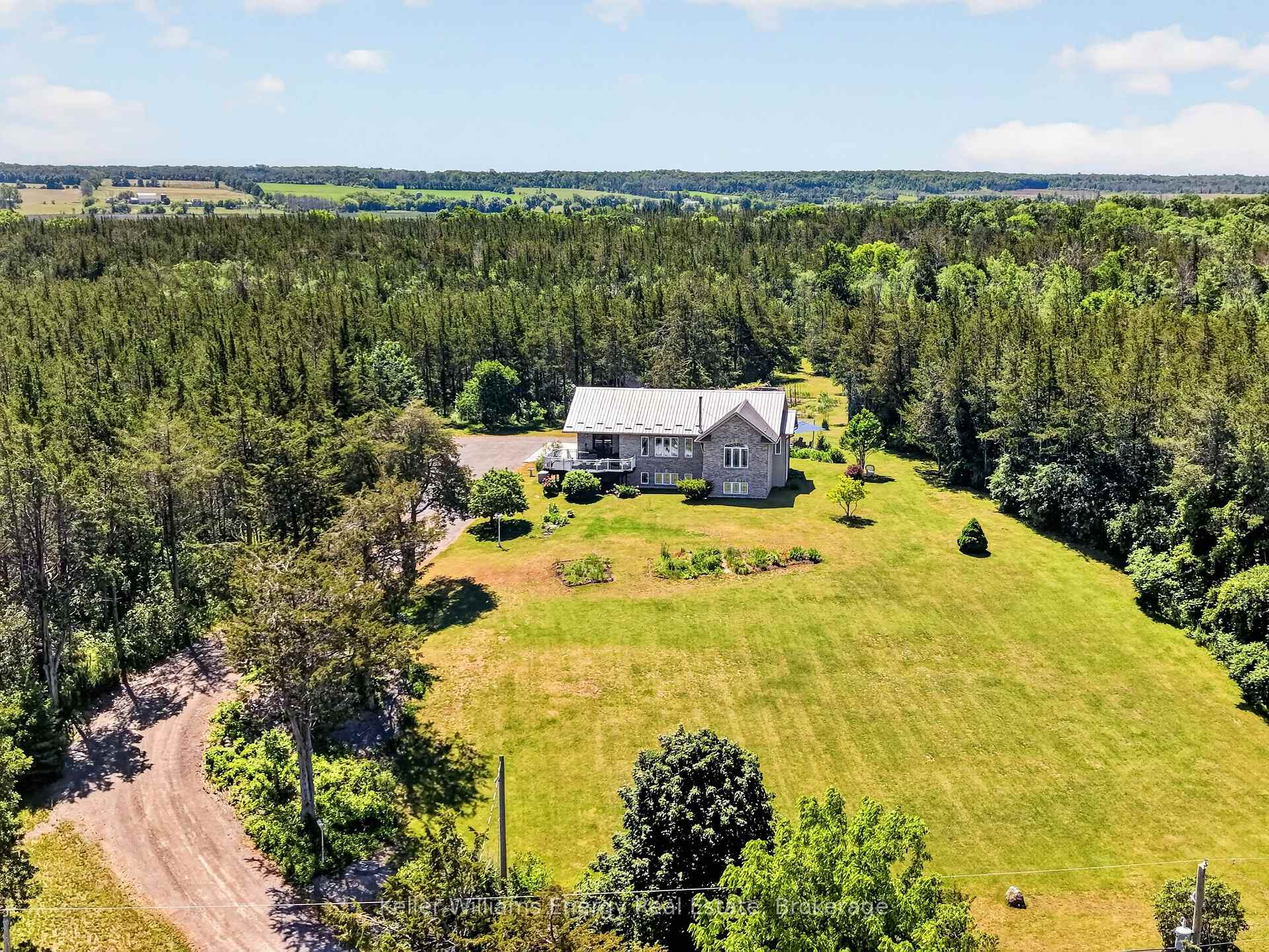 1766 North Big Island Road, Prince Edward County, ON, exterior