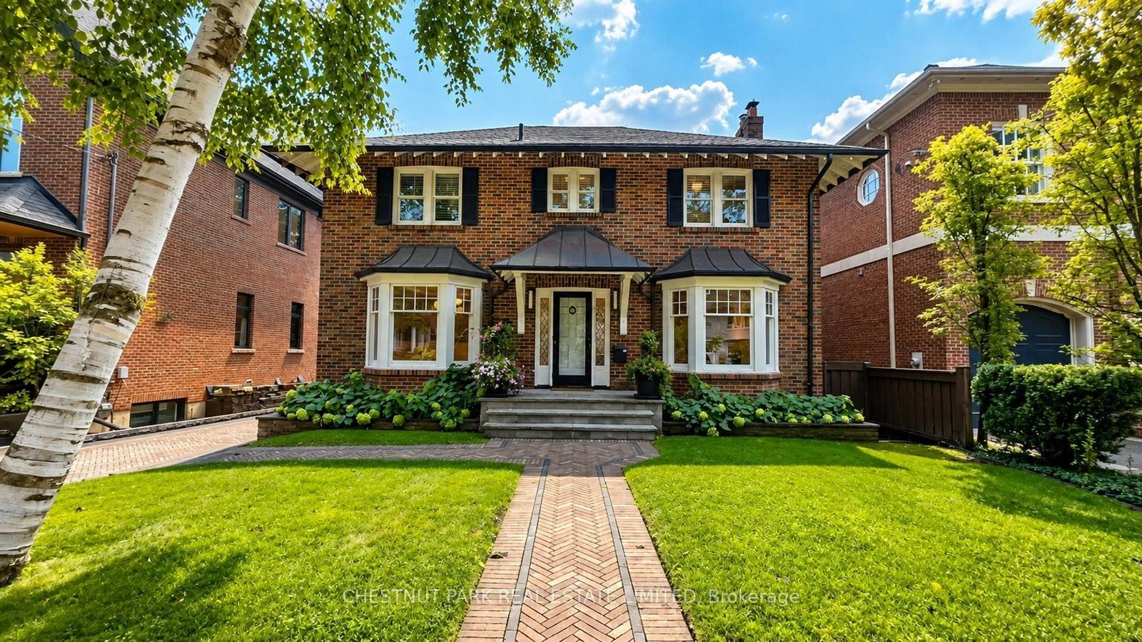 101 Garfield Avenue, Toronto C09, ON, exterior
