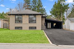 Bsmt - 12 Davidson Road, Aurora, ON, exterior
