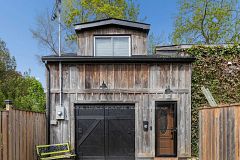 24 Davidson Street, Cambridge, ON, exterior
