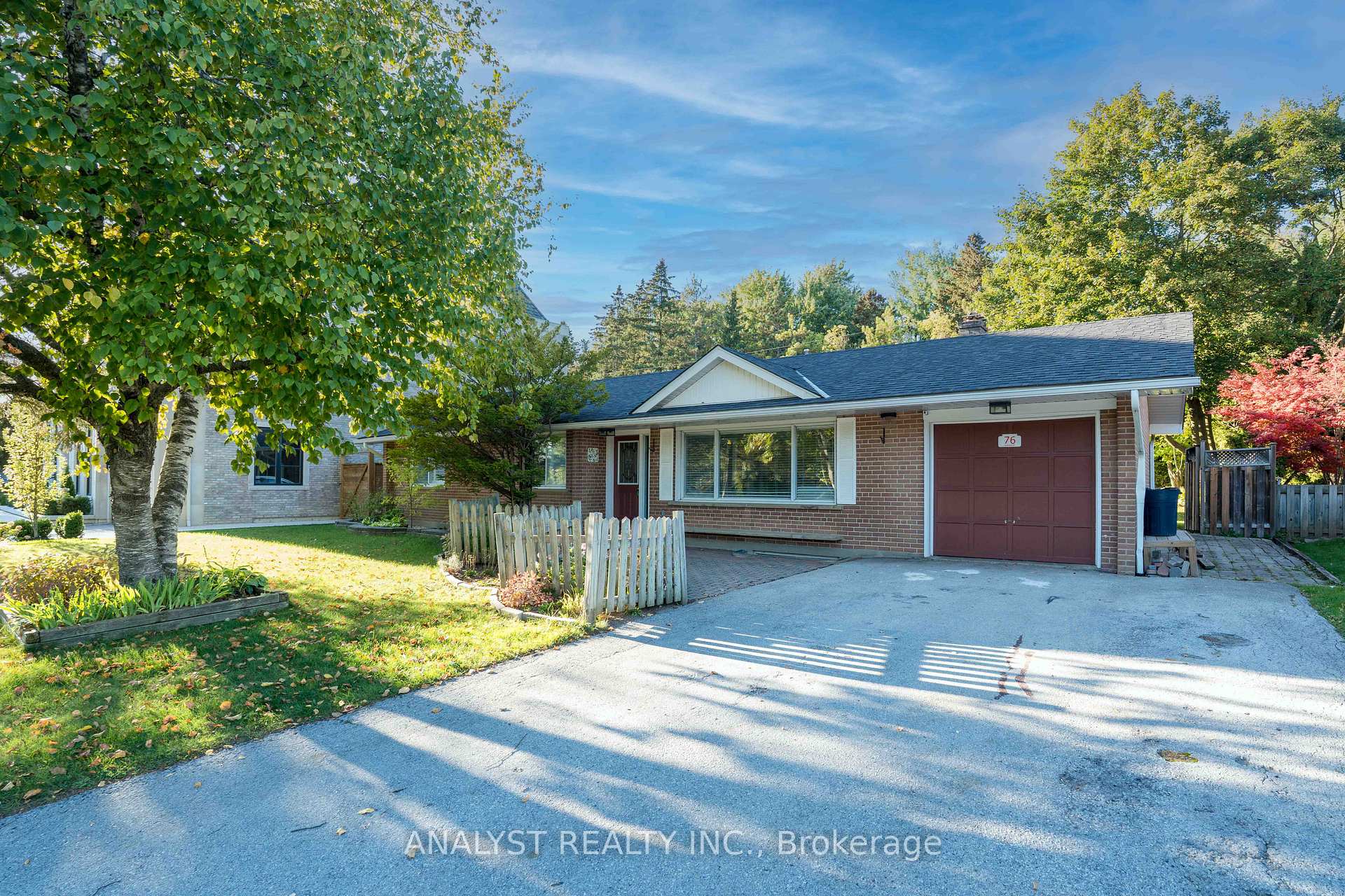104 Cardish Street, Vaughan, ON, exterior