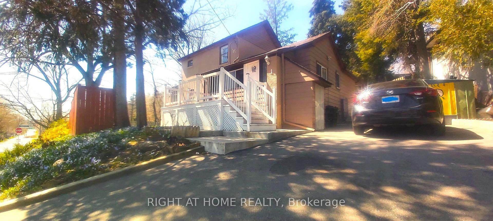 1 Edgebrook Drive, Toronto W10, ON, exterior