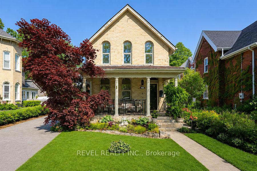 11 Chestnut Avenue, Brantford, ON, exterior