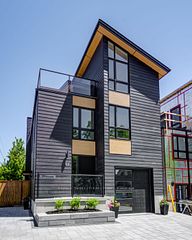 57 Centre Street, Lambton Shores, ON, exterior