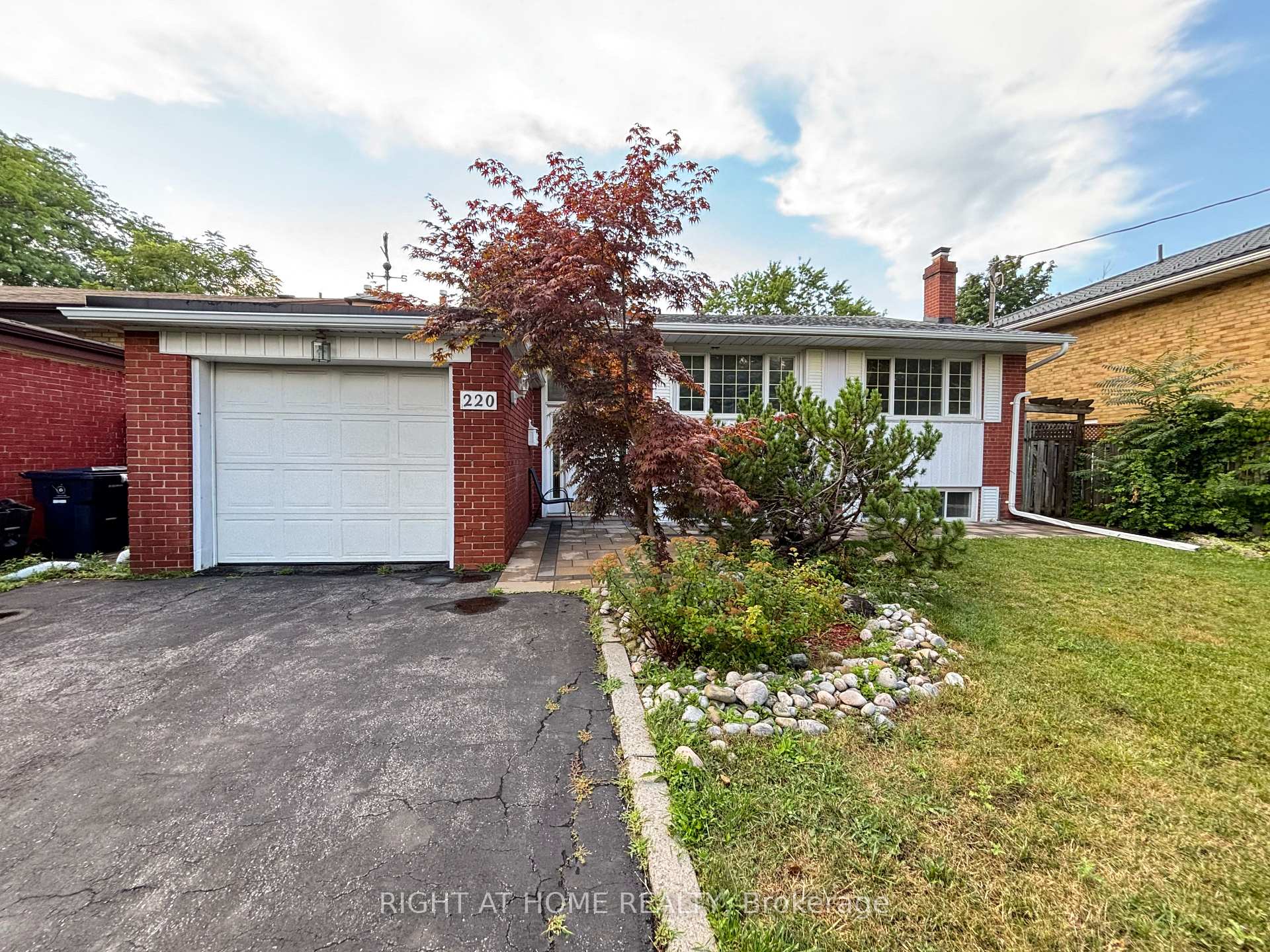 220 Newton Drive, Toronto C14, ON, exterior